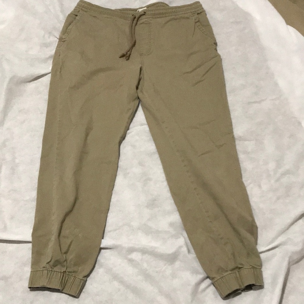 Urban pipeline khaki pants